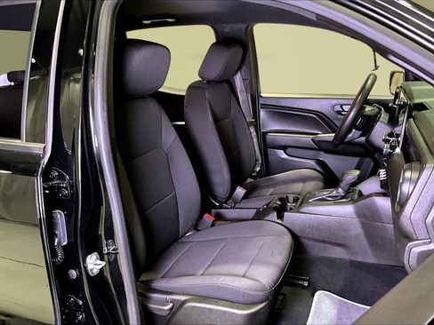 Used 2023 Chevrolet Colorado W/T image 27