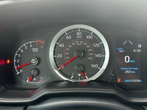 Used 2022 Toyota Corolla SE image 22