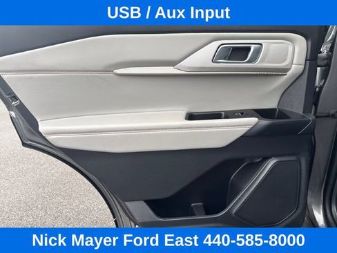 Used 2025 Ford Explorer Active w/ Active Comfort Package AWD/4WD image 21