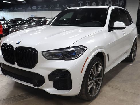 Used 2022 BMW X5 M50i w/ Executive Package AWD/4WD image 1