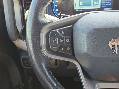 Used 2023 Ford Bronco Wildtrak AWD/4WD image 21