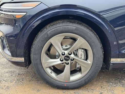 New 2026 Genesis GV70 2.5T image 6