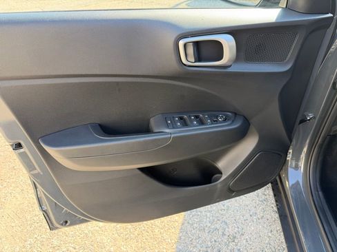 Certified 2026 Hyundai Venue SEL FWD image 11