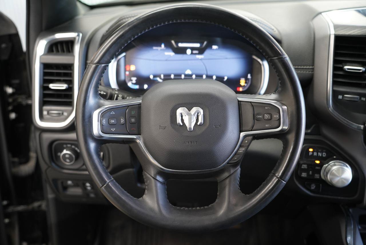 Used 2024 RAM 1500 Laramie AWD/4WD image 12