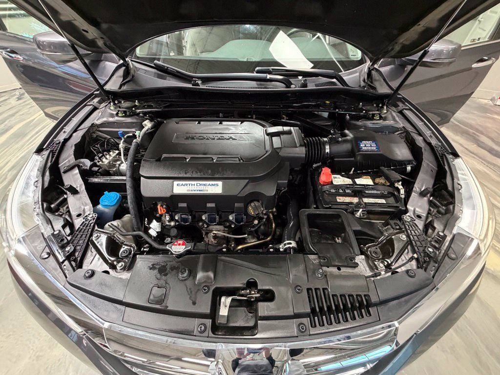 Used 2017 Honda Accord Touring image 63