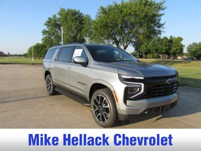 New 2025 Chevrolet Suburban RST w/ Comfort Package