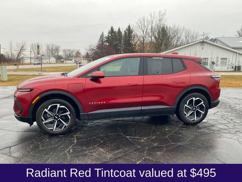 Used 2025 Chevrolet Equinox EV LT image 2