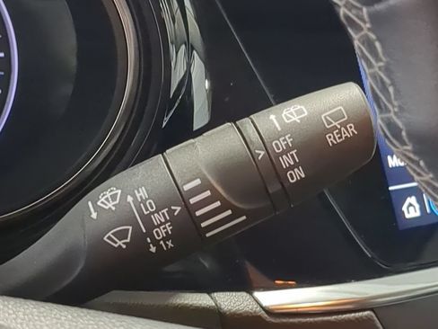 Used 2023 Buick Encore GX Select FWD image 25