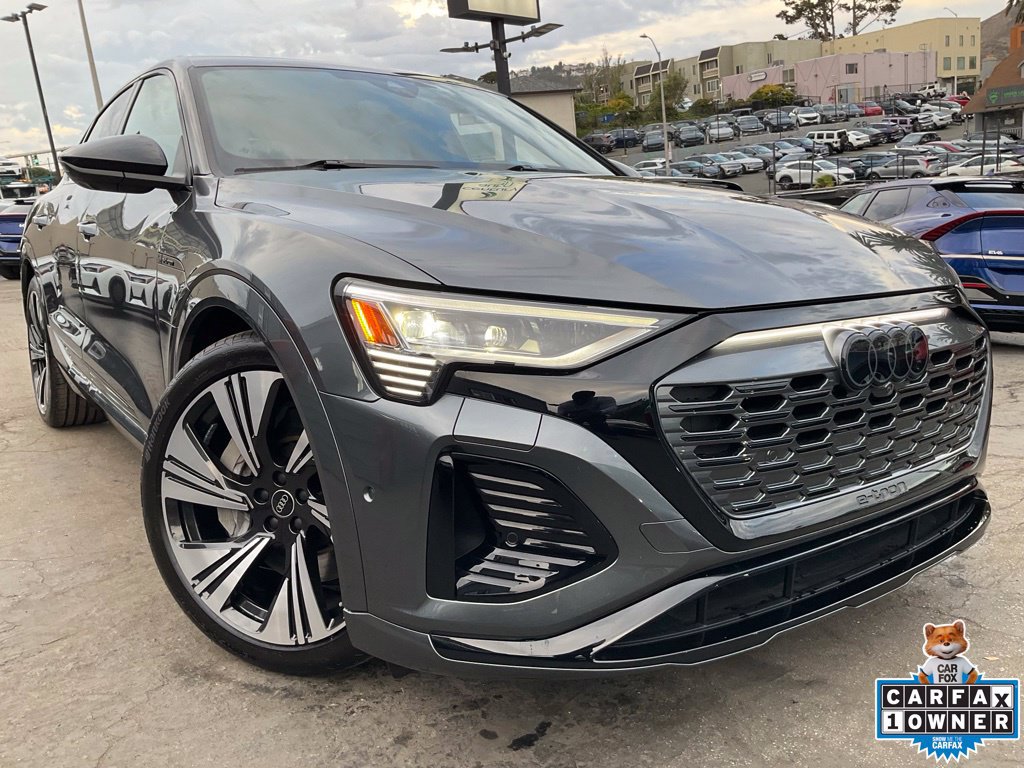 Used 2024 Audi Q8 e-tron Prestige w/ Prestige Package AWD/4WD image 1