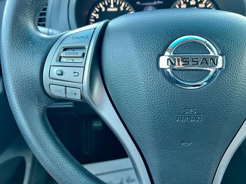 Used 2015 Nissan Altima 2.5 S w/ Special Edition Package image 25