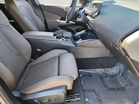 Certified 2025 BMW X3 xDrive30i w/ Convenience Package image 19