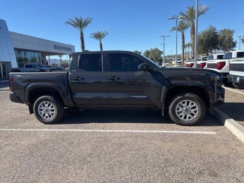 Used 2024 Toyota Tacoma 2WD Double Cab image 6