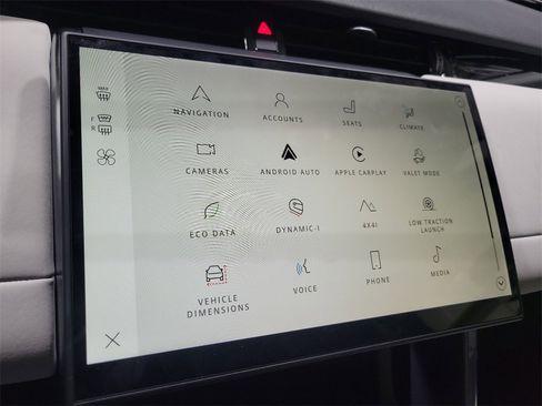 New 2024 Land Rover Discovery Sport S image 33