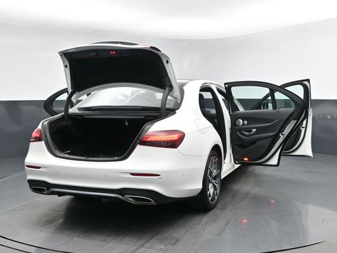 Used 2021 Mercedes-Benz E 350 4MATIC Sedan w/ Premium Package image 30