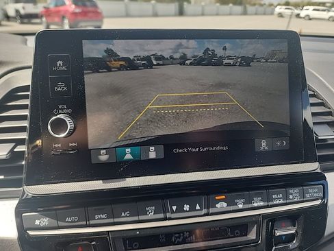 Used 2025 Honda Odyssey Sport-L image 15