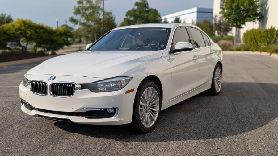 Used 2014 BMW 328i xDrive Sedan AWD/4WD image 9