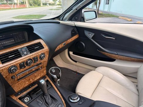 Used 2007 BMW 650i Convertible RWD image 17