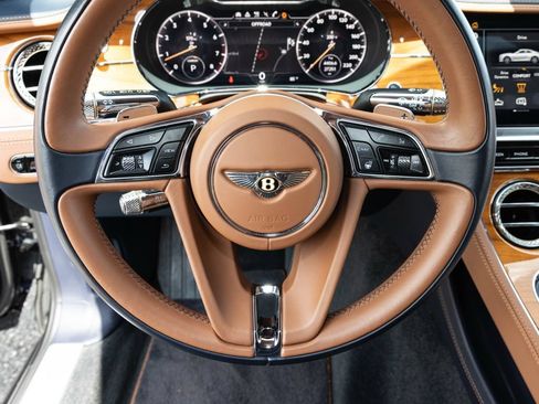 Used 2020 Bentley Continental GT AWD/4WD image 38