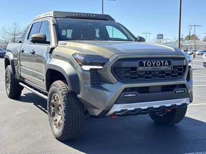 New 2025 Toyota Tacoma Trailhunter