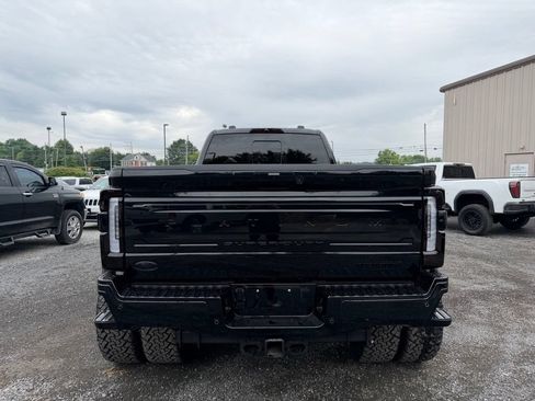 Used 2023 Ford F450 Platinum w/ FX4 Off-Road Package AWD/4WD image 10