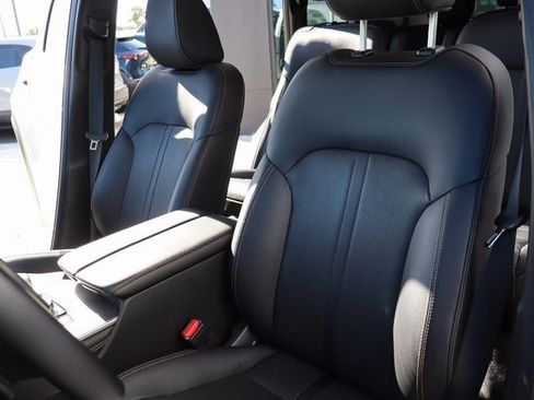 Used 2024 MAZDA CX-90 Plug-In Hybrid w/ Premium Pkg image 10