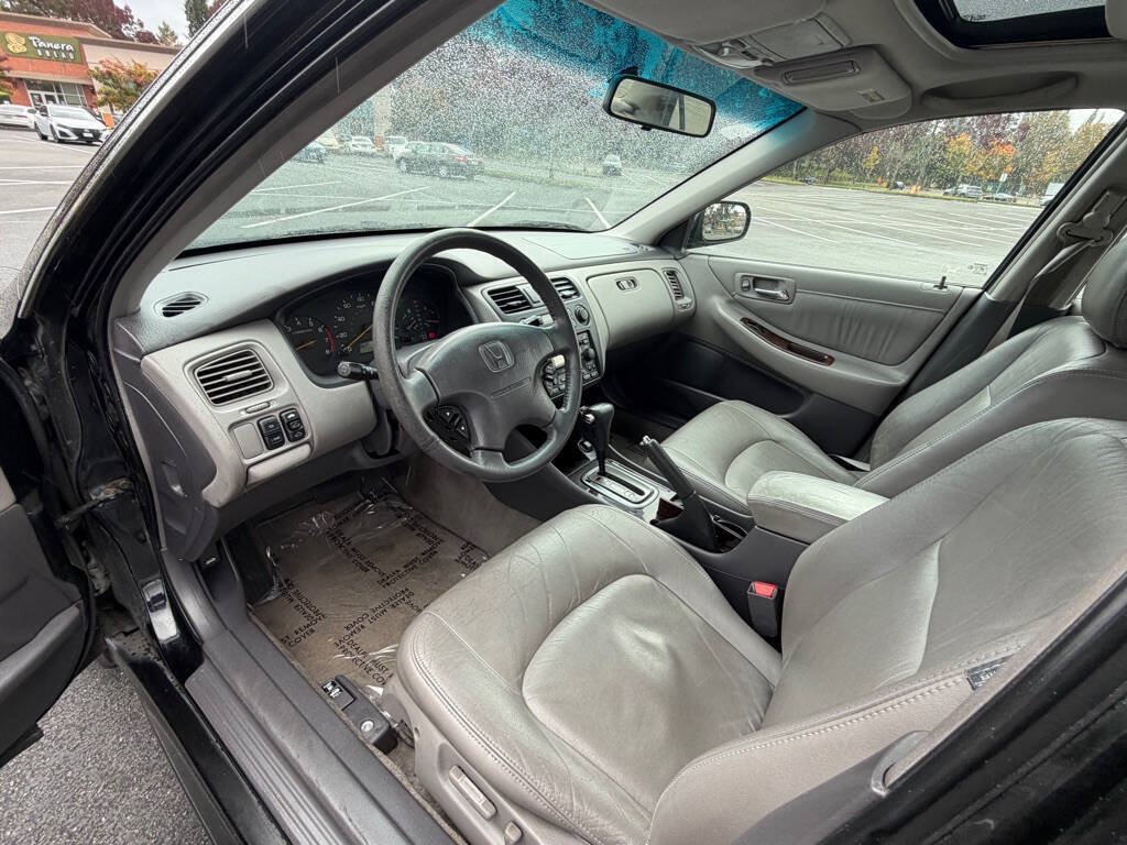 Used 2001 Honda Accord EX image 10