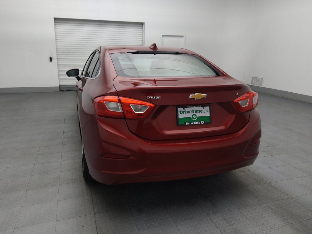 Used 2017 Chevrolet Cruze LT w/ Convenience Package FWD image 6