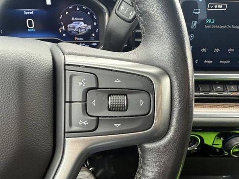 Used 2022 Chevrolet Silverado 1500 LT image 38