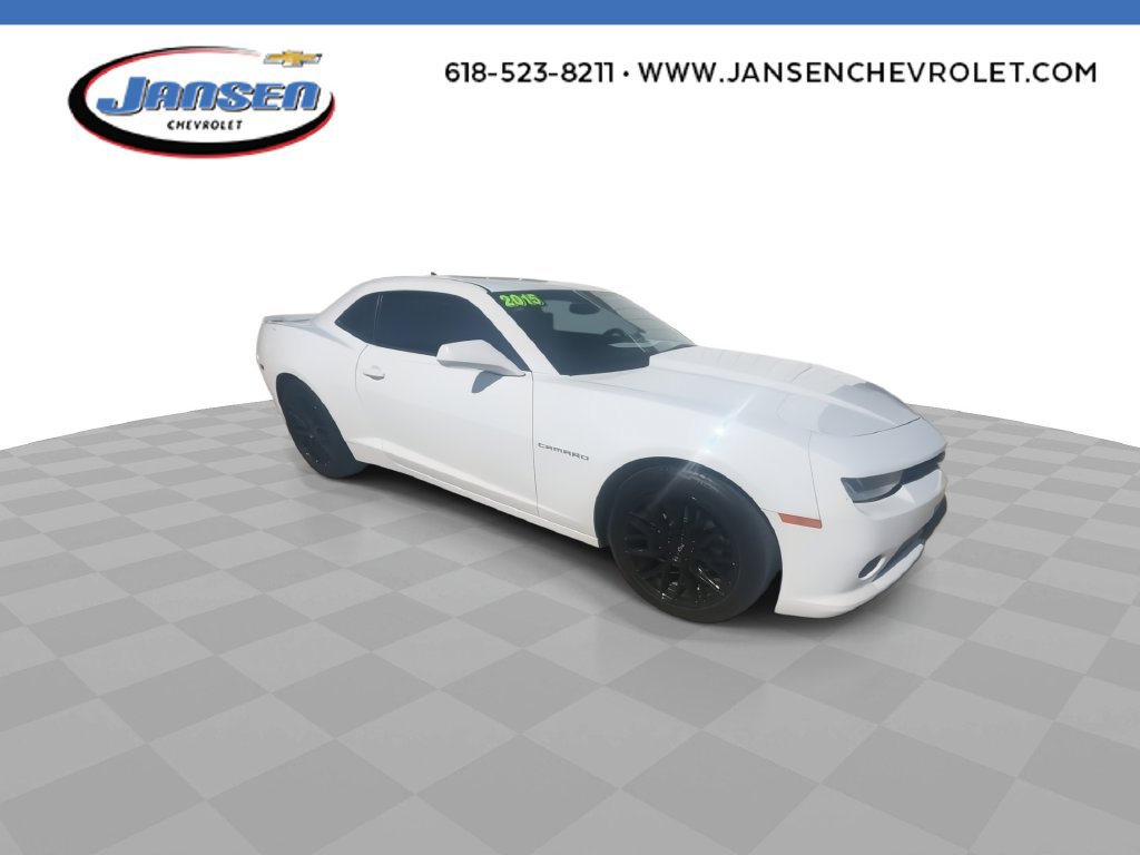 Used 2015 Chevrolet Camaro LT w/ 1LT Preferred Package RWD image 2