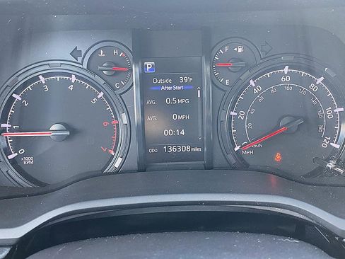 Used 2021 Toyota 4Runner SR5 image 21