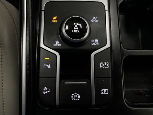 Used 2024 Kia Sorento EX AWD/4WD image 29