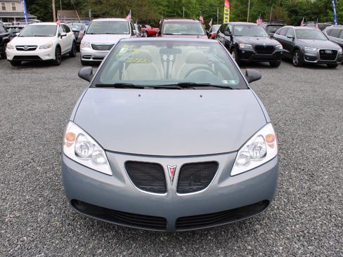 Used 2007 Pontiac G6 GT w/ Premium Package FWD image 3