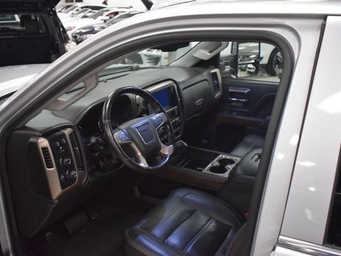 Used 2019 GMC Sierra 2500 Denali w/ Duramax Plus Package image 35