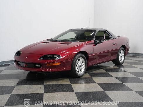 Used 1994 Chevrolet Camaro Z28 RWD image 6