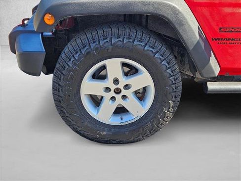 Used 2016 Jeep Wrangler Unlimited Sport w/ Quick Order Package 23S AWD/4WD image 21