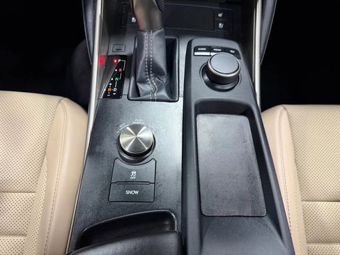 Used 2020 Lexus IS 300 F Sport image 51