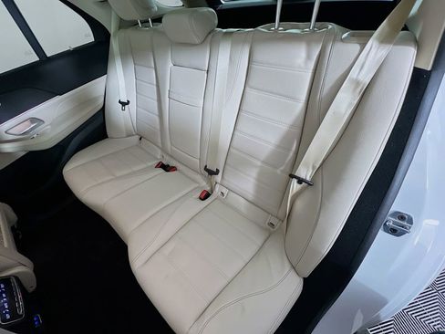 Used 2024 Mercedes-Benz GLE 580 4MATIC image 26