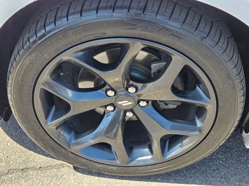 Used 2020 Dodge Charger SXT w/ Blacktop Package RWD image 13
