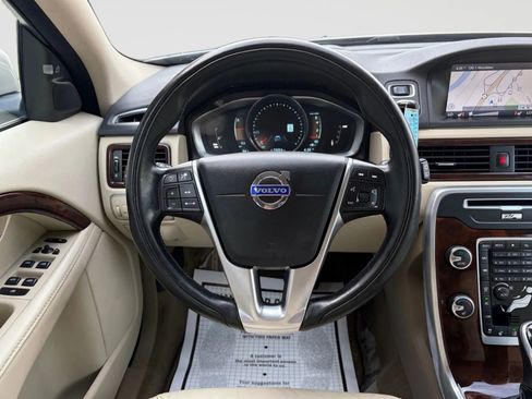 Used 2015 Volvo XC70 T6 Platinum image 30