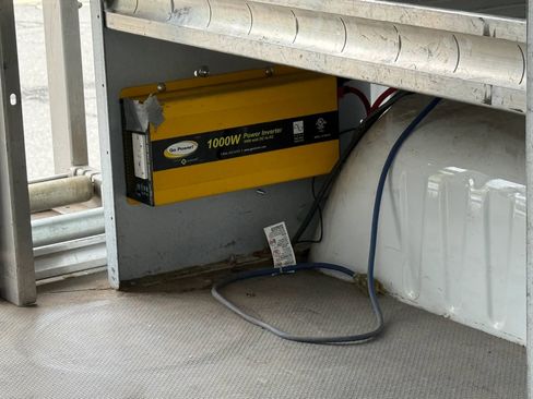 Used 2012 Mercedes-Benz Sprinter 2500 w/ Additional Battery Pkg image 23