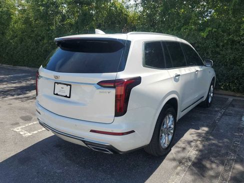 Used 2023 Cadillac XT6 Luxury AWD/4WD image 5