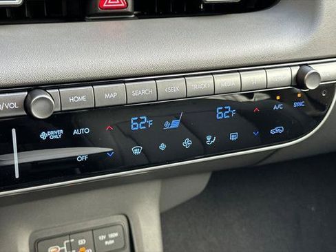 New 2026 Hyundai Ioniq 5 SEL image 18