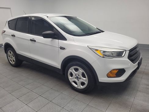 Used 2017 Ford Escape S FWD image 11