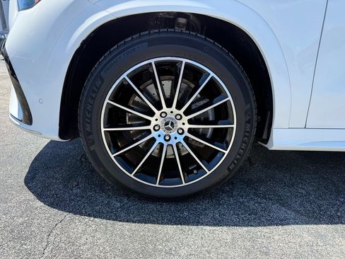 Used 2025 Mercedes-Benz GLE 350 4MATIC image 36