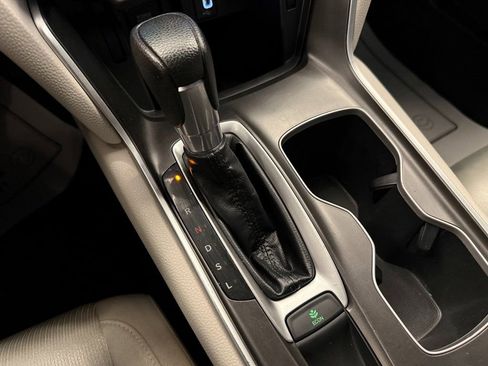 Used 2019 Honda Accord LX image 16