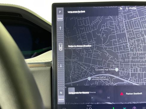 Used 2024 Tesla Model X image 24