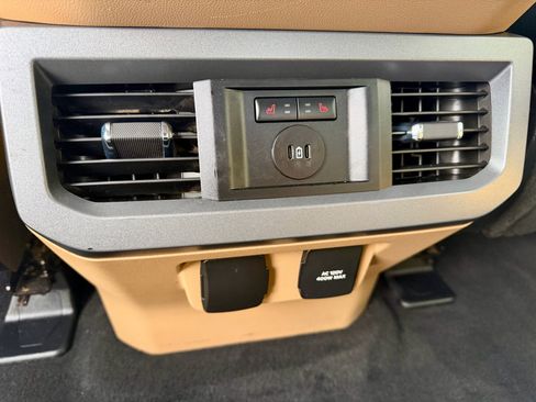 Used 2024 Ford F250 Lariat w/ Chrome Package image 37