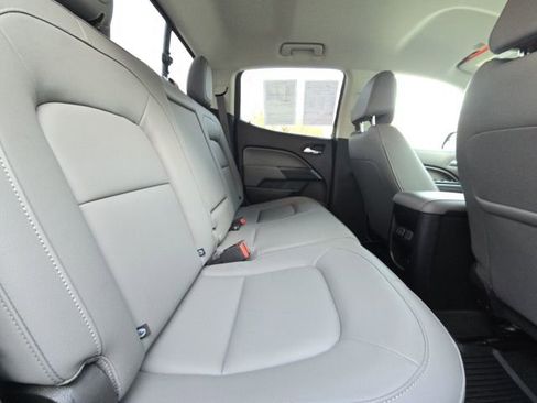 Used 2018 Chevrolet Colorado LT w/ Luxury Package, Chrome image 15