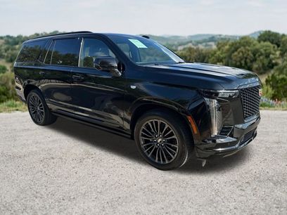 Certified 2026 Cadillac Escalade Platinum Sport w/ LPO, Floor Liner Package