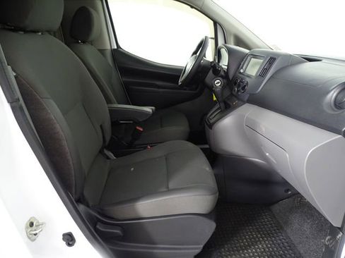 Used 2021 Nissan NV200 S image 14